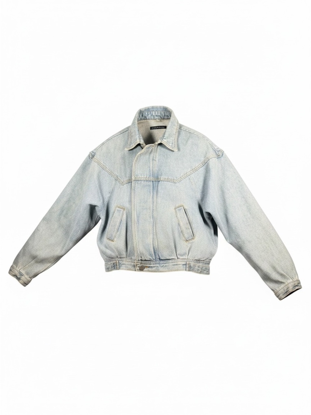 Brandy Melville ‘GIRLS’ Patch - Light Wash Denim Jacket - Vintage-Inspired